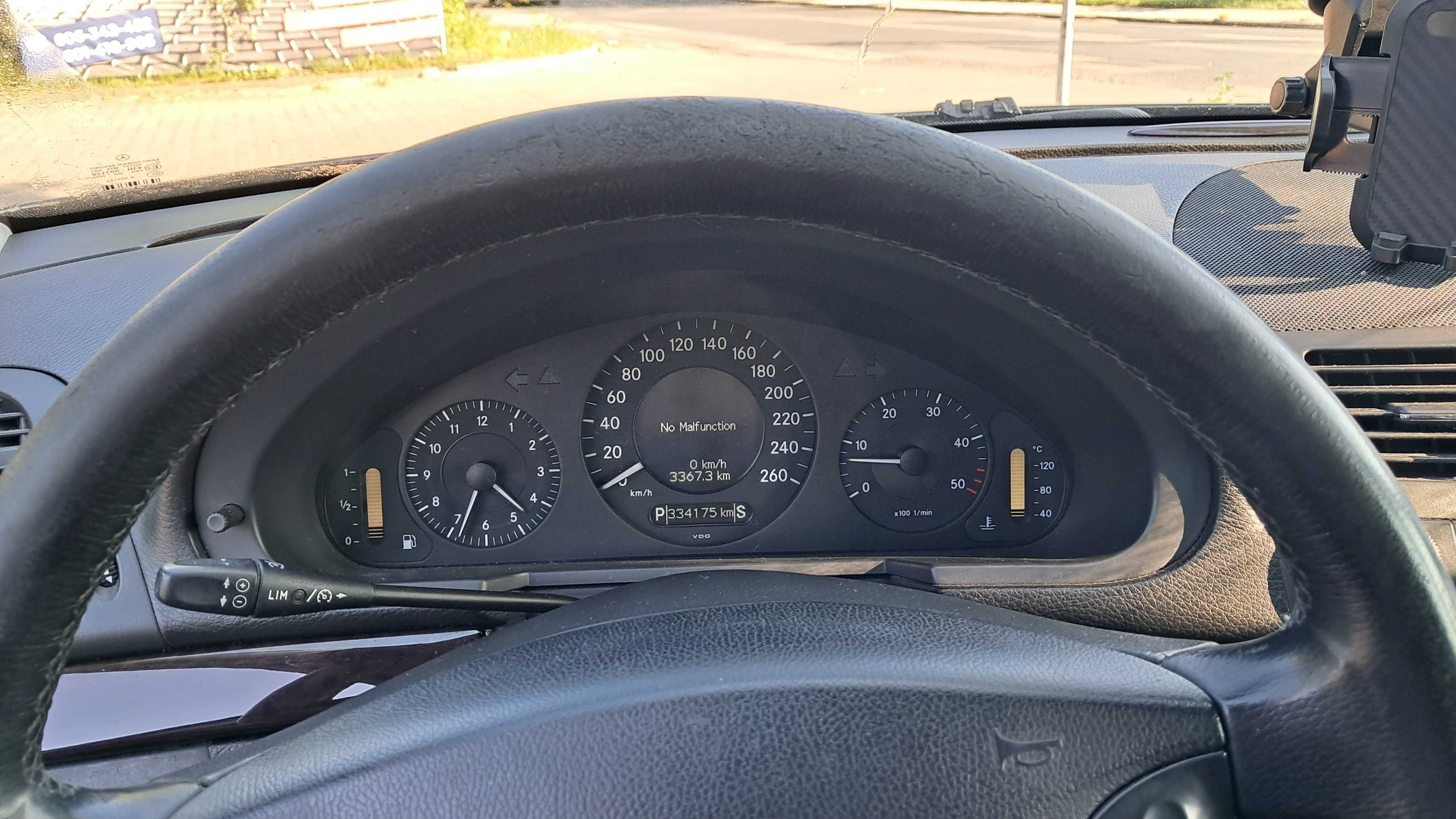 Mercedes W 211 E 320cdi R6 204 km