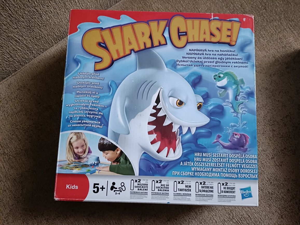 Gra 5+ Shark Chase! Rybko! Uciekaj przed głodnym rekinem!
Rybko! Uciek