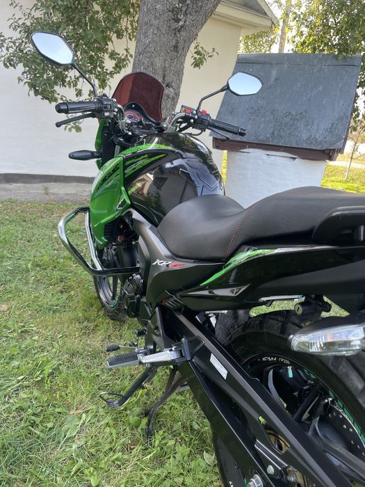 Продам ліфан кп200