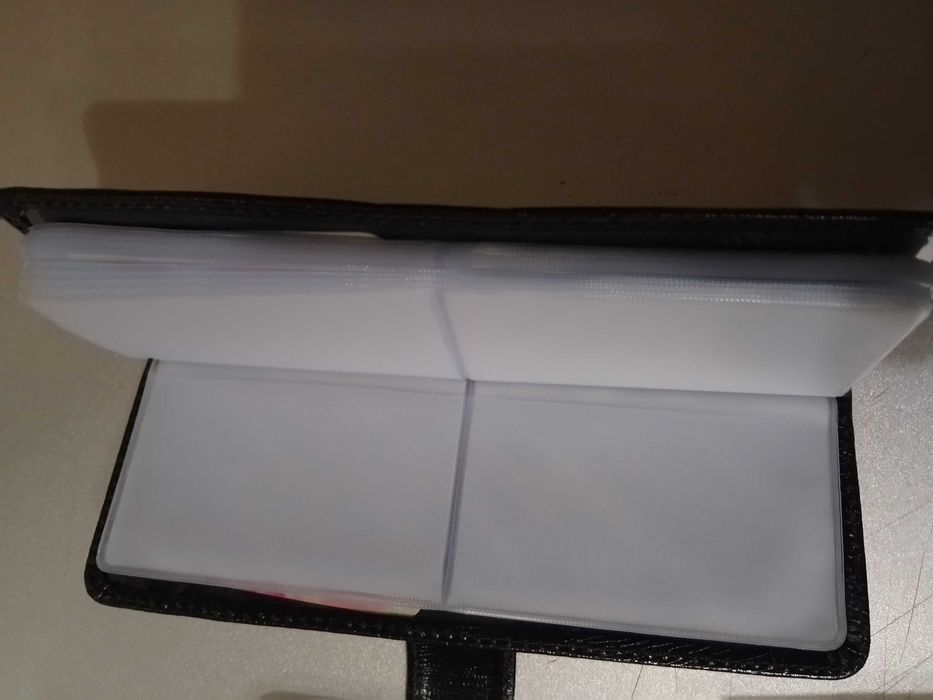 Продам новую визитницу из натуральной кожи