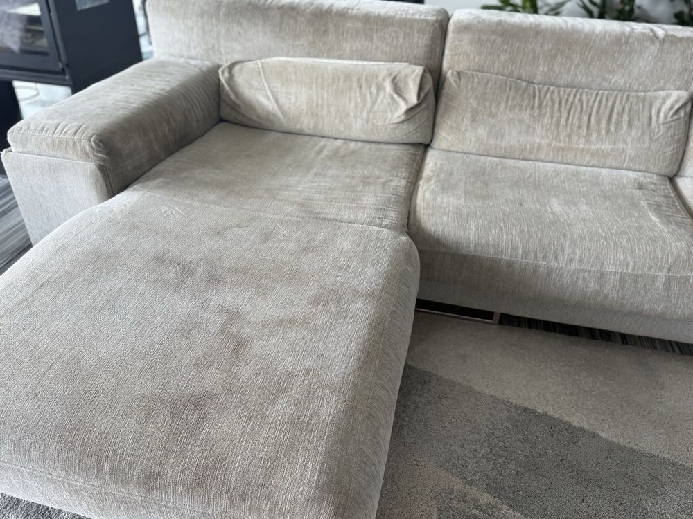 Sofá chaise long com 3.00m