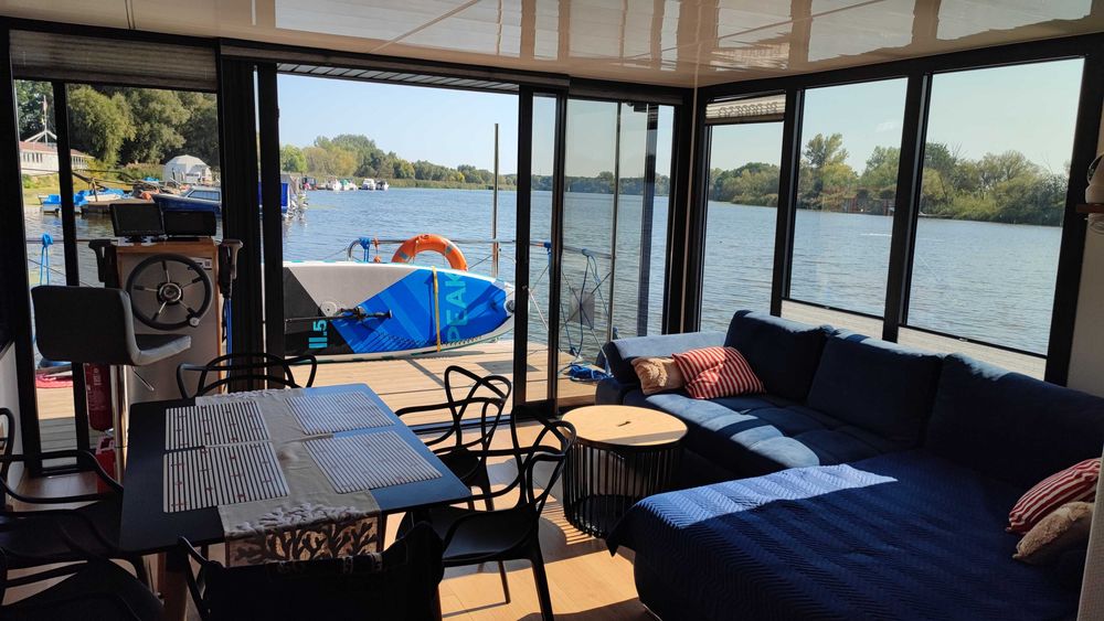 Wynajem nocleg Houseboat 7 os pływający dom apartament spanie