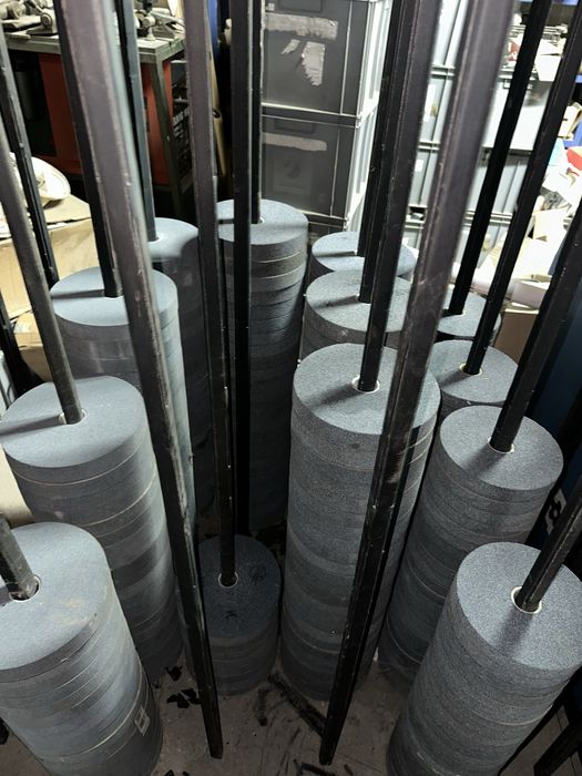 Lote de 308 pedras de amolar