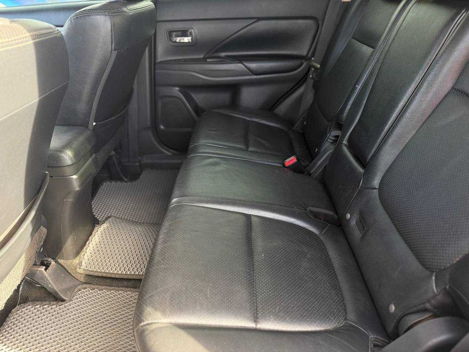 Mitsubishi Outlander 2013, 2.4 газ/бензин