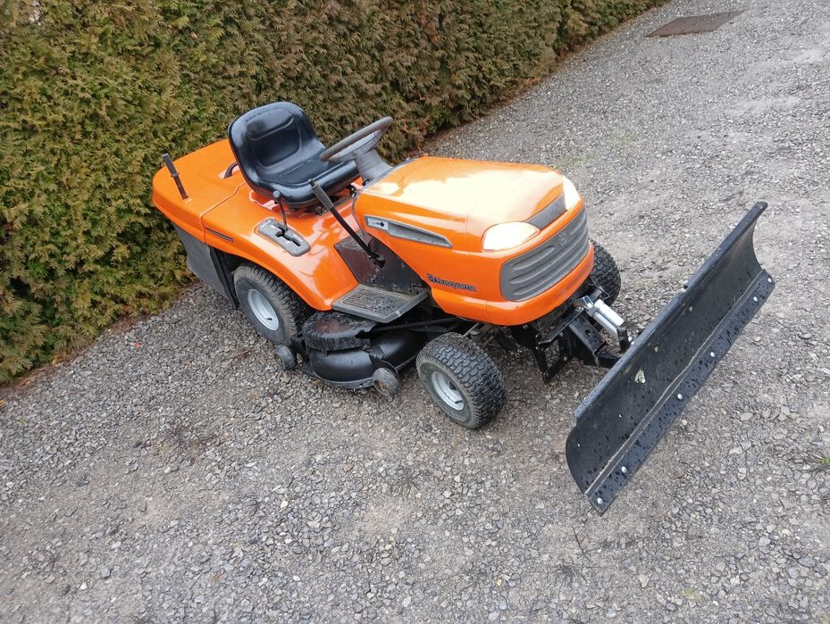 Traktorek kosiarka husqvarna cth171 hydrostat z koszem pług