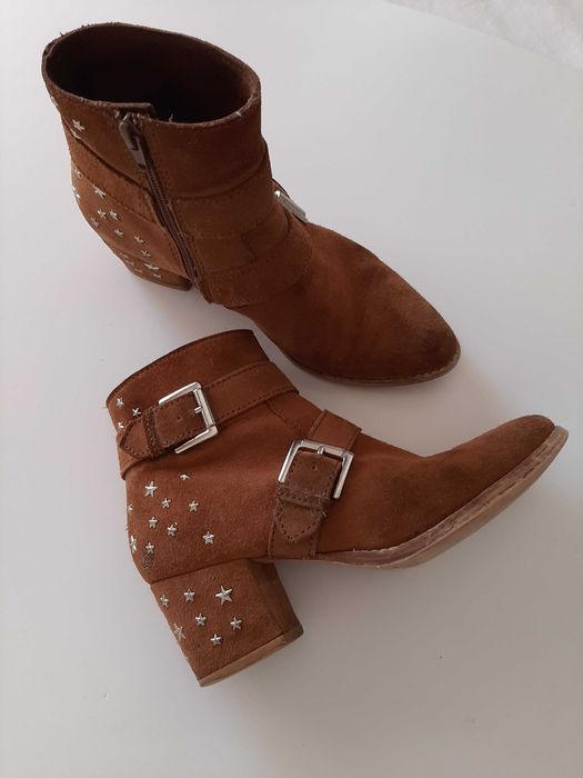 Botas estilo western camurça castanha