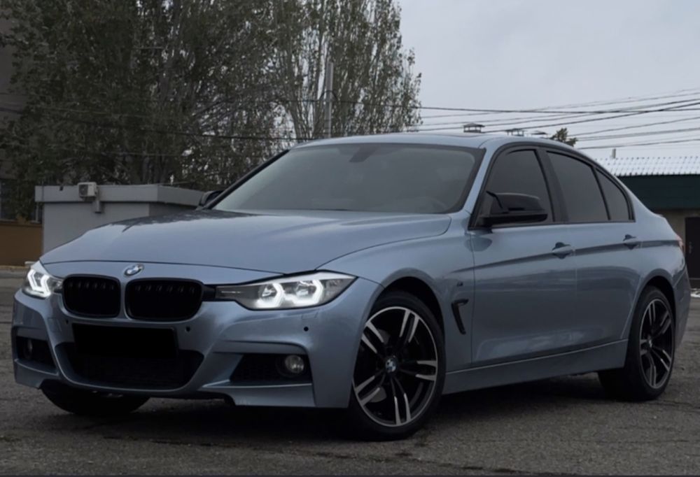 Продам BMW F30 328i