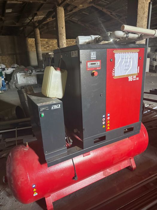 Форматно-раскроечный станок Robland