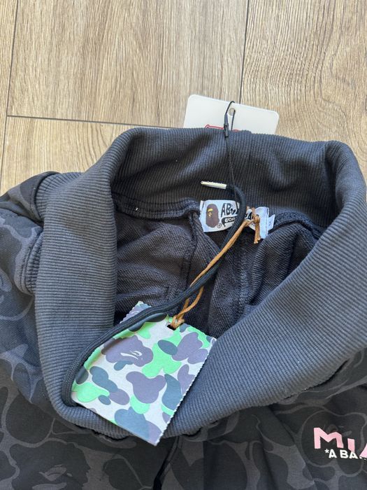 шорты Bape Miami 93 Black pink M L A bathing ape