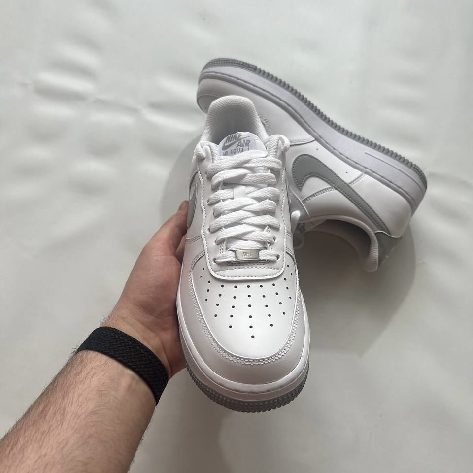 Кросівки Кроссовки Nike Air Force 1 07 (FJ4146-100) Оригінал!