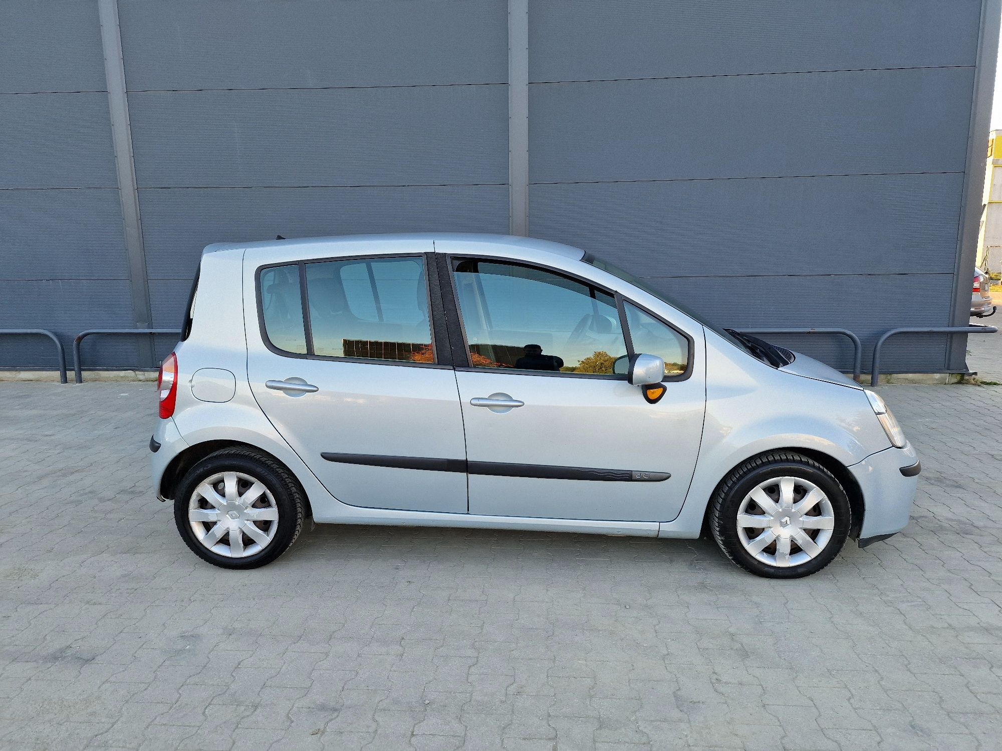 Renault Modus 1.5 Dci 65km Klima 5l/100km