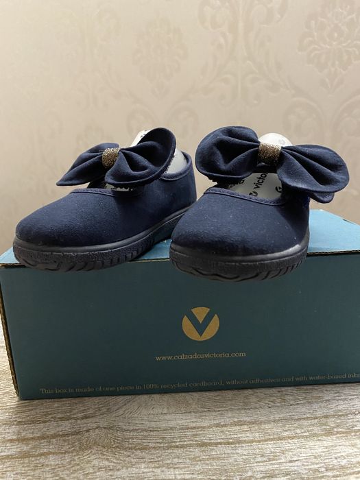 Merceditas Victoria 23