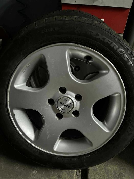 Felgi Aluminiowe 5x112 16 cali z oponami zimowymi