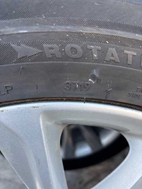 Felgi z oponami zimowymi Ford 205/55 R17
