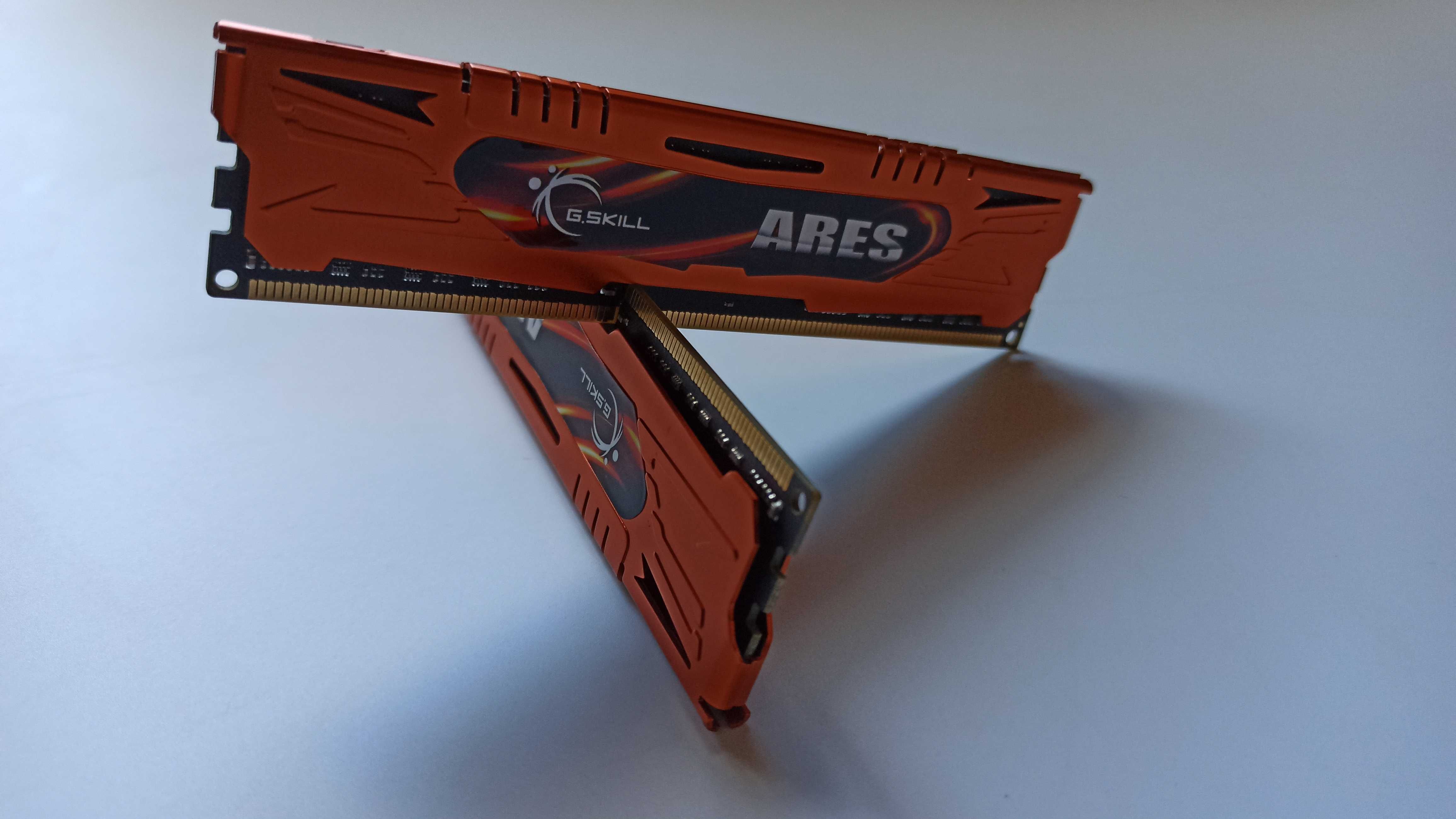 Оперативна пам'ять G.Skill Ares DDR3-2133 (2x4 ГБ) CL11-11-11 1.60V
