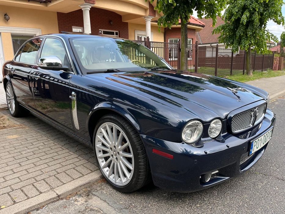 Jaguar XJ Vanden Plas 4.2 V8 long