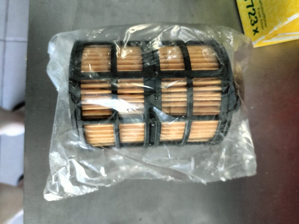 Filtr paliwa Mann PU 723x
