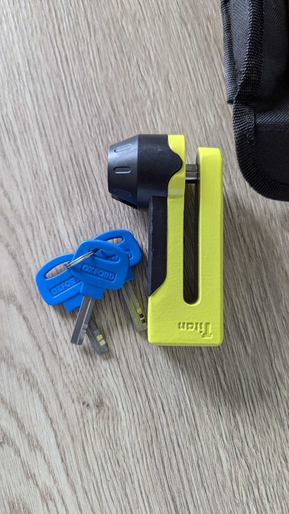 Blokada tarczy hamulcowej OXFORD Mini Titan trzpień 5,5 mm ŻÓŁTA