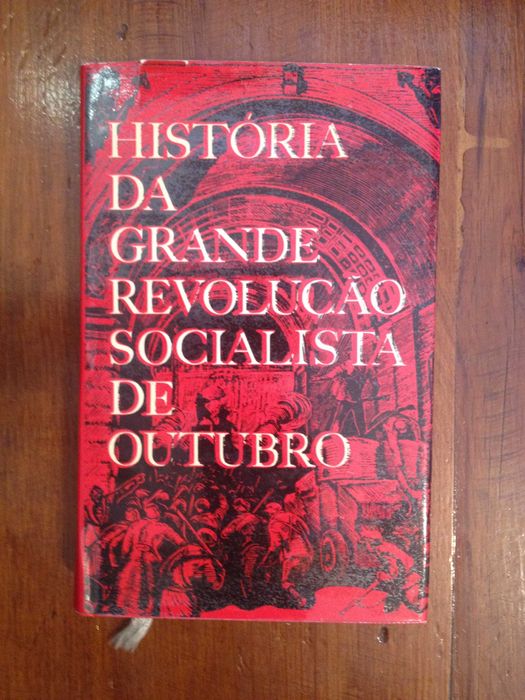 História da grande revolução Socialista de Outubro