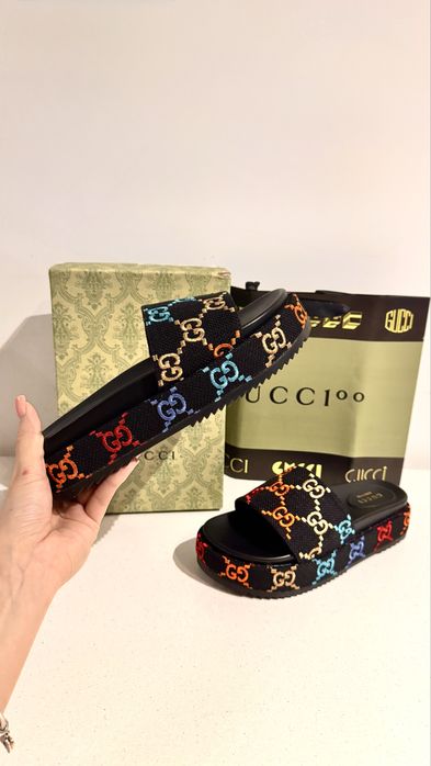 Klapki Gucci nowy
