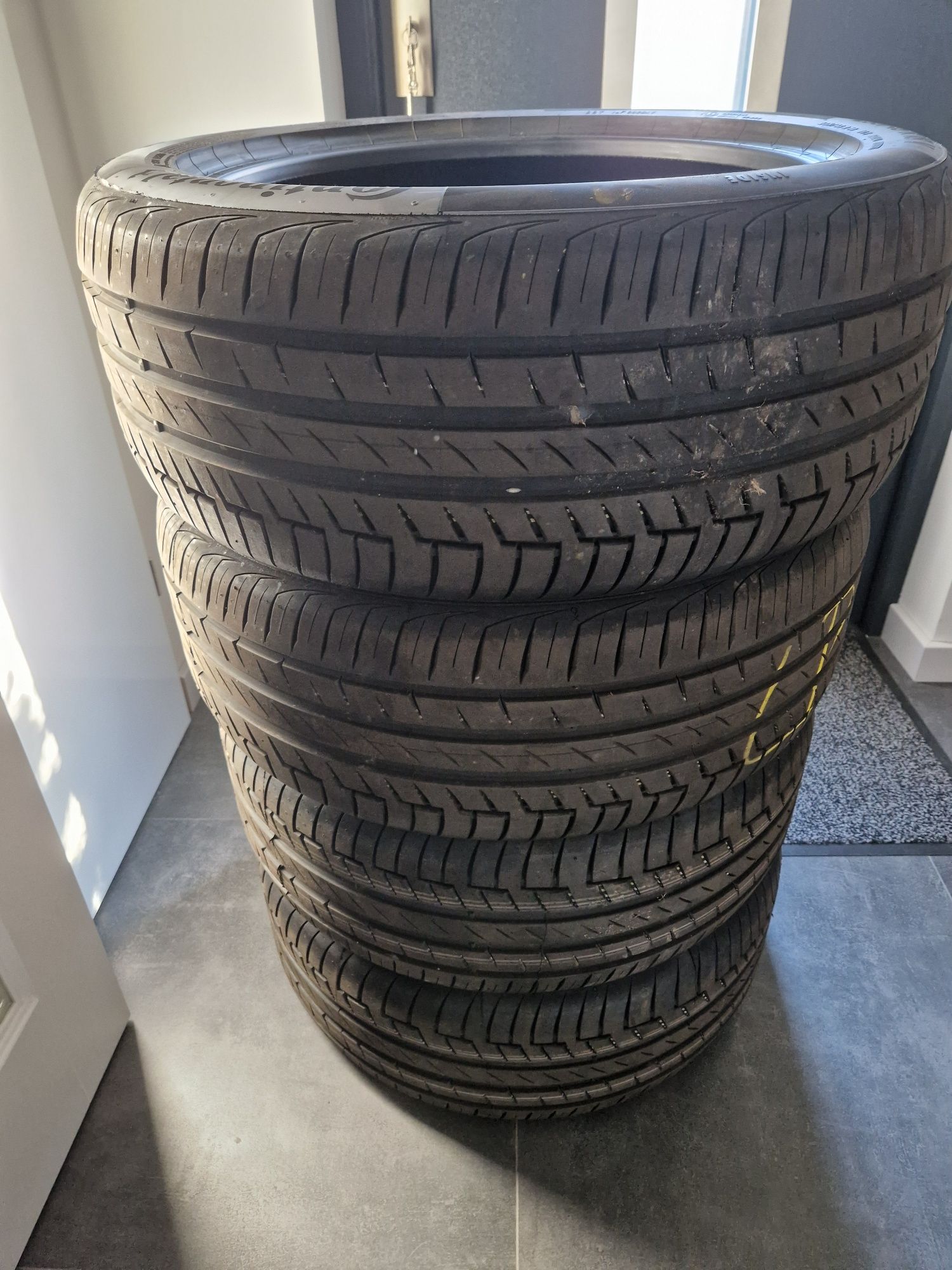 Komplet opon letnich 4x Continental Premium Contact 6