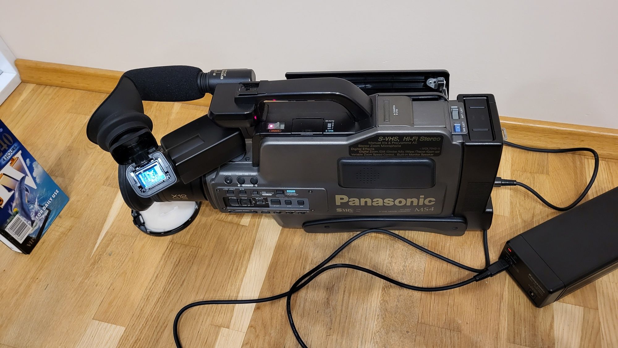 Kamera supervhs/vhs Panasonic MS4 sprawna 100%