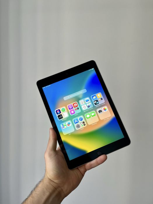 iPad 5 32 GB 87% акум ІДЕАЛ айпад 5 32 гб стан НОВОГО планшет Apple