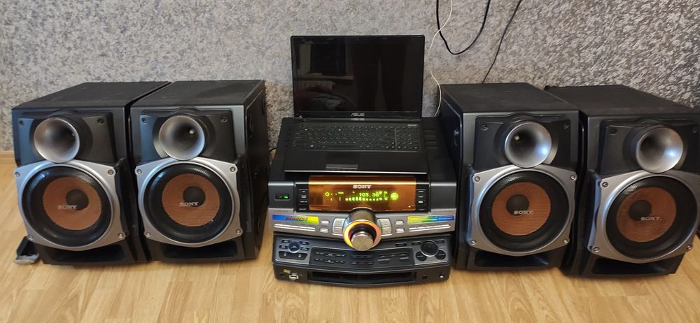 Музичний центр SONY