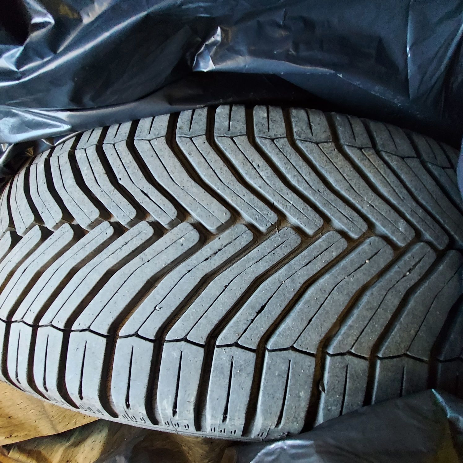 Kompletne koła 15R opony Michelin CrossClimate 195/65