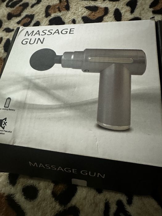Продам масажер новий