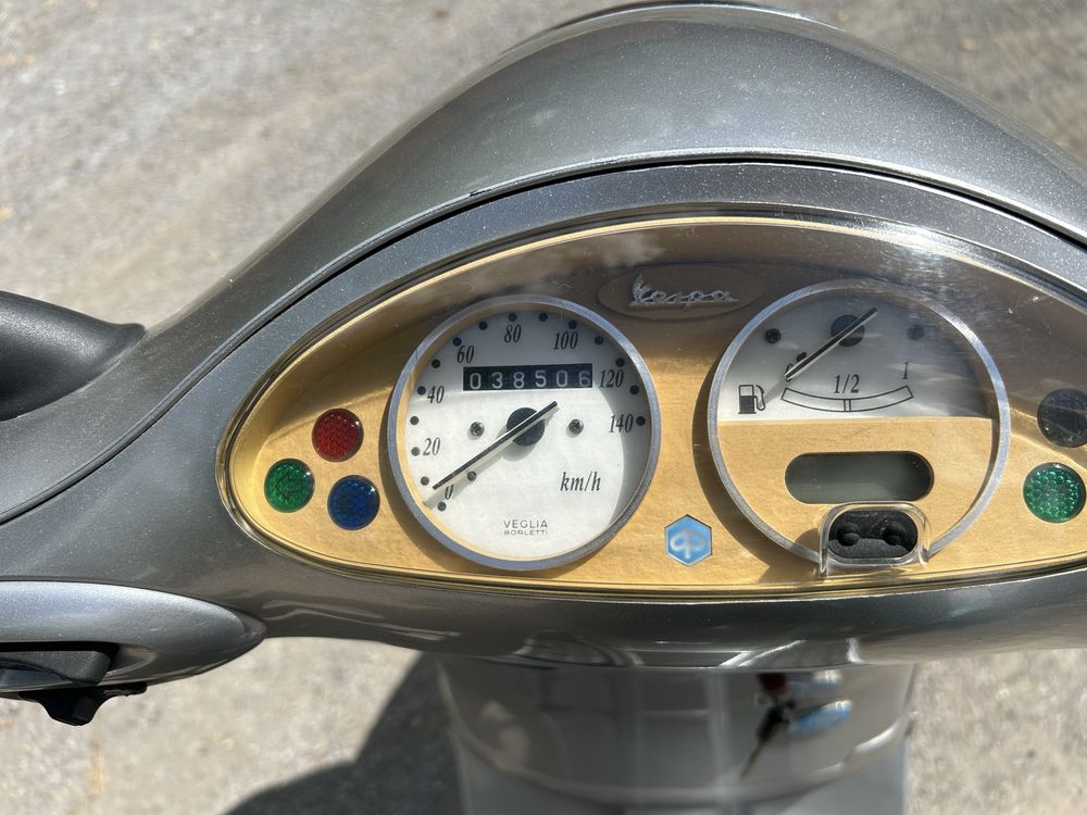 Skuter Piaggio Vespa 125