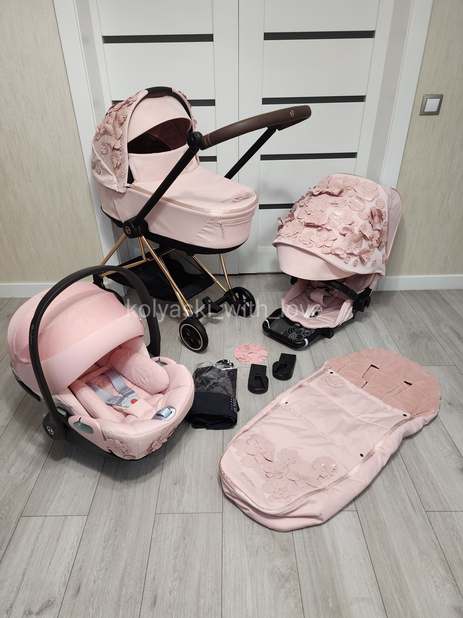 Cybex Mios 4.0 Simply Flowers pink Сайбекс Міос візок візочок