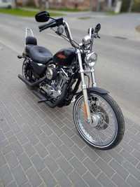 Harley Davidson seventy two xl1200 v