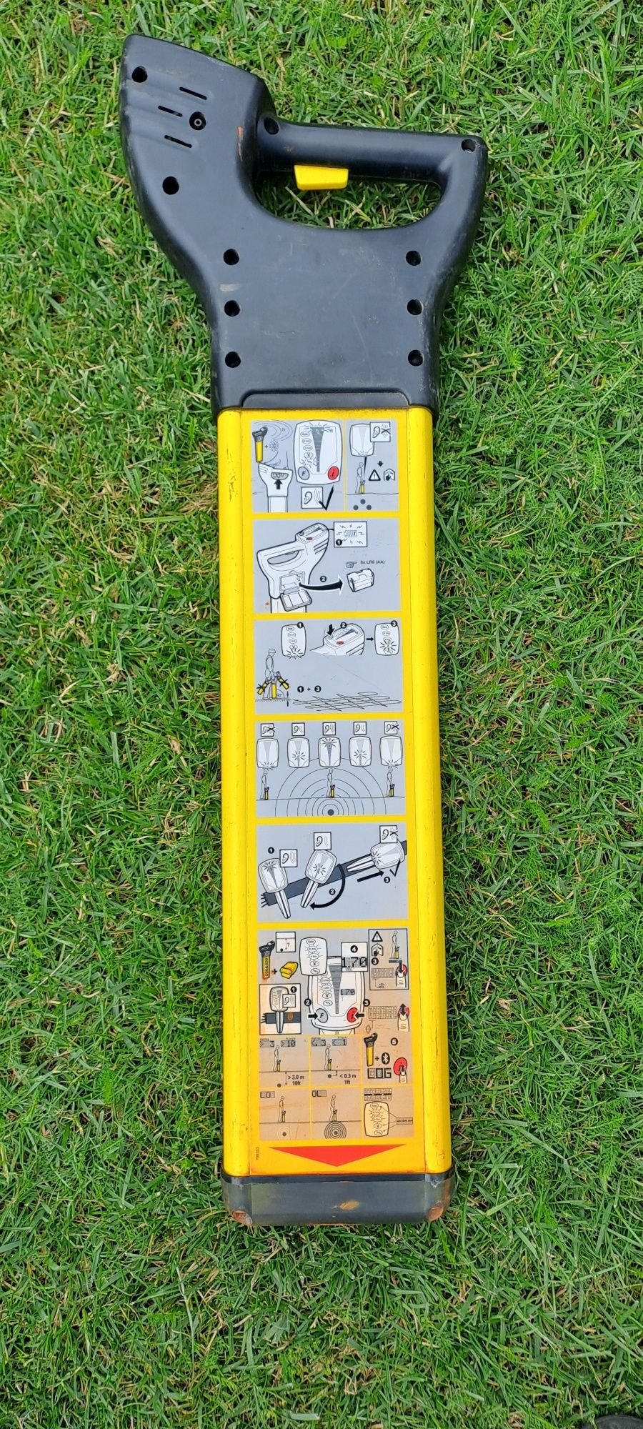 Wykrywacz instalacji GeoMax