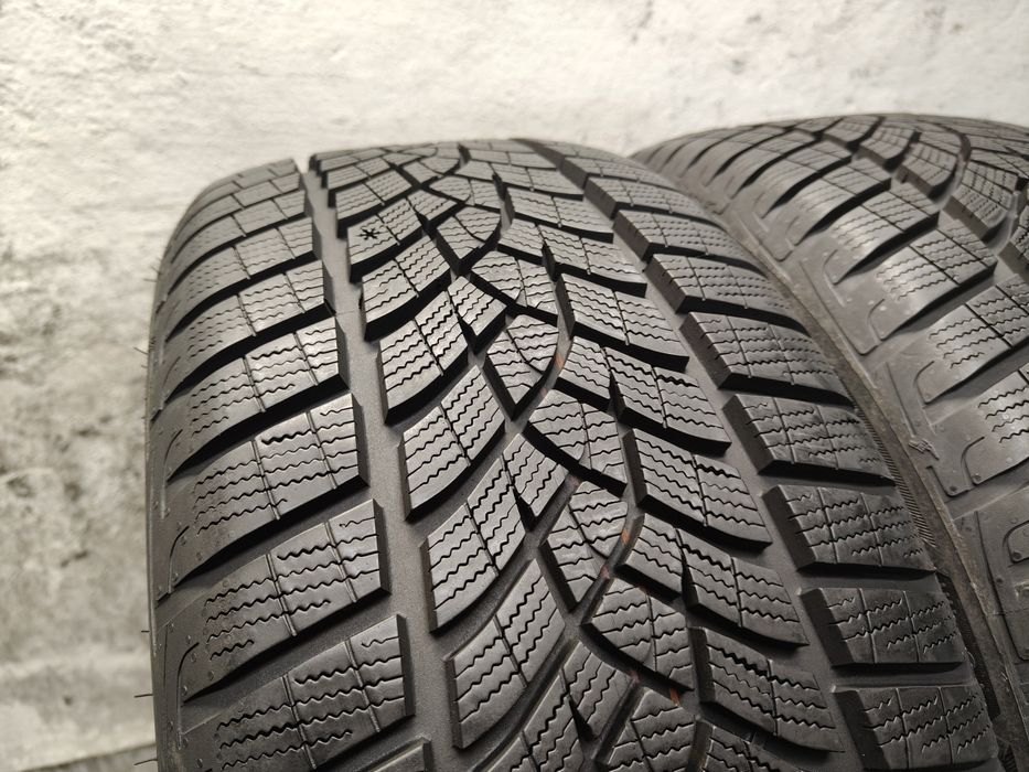 2X 245/45R18 100V Goodyear Ultragrip Performance+ 9mm 2022