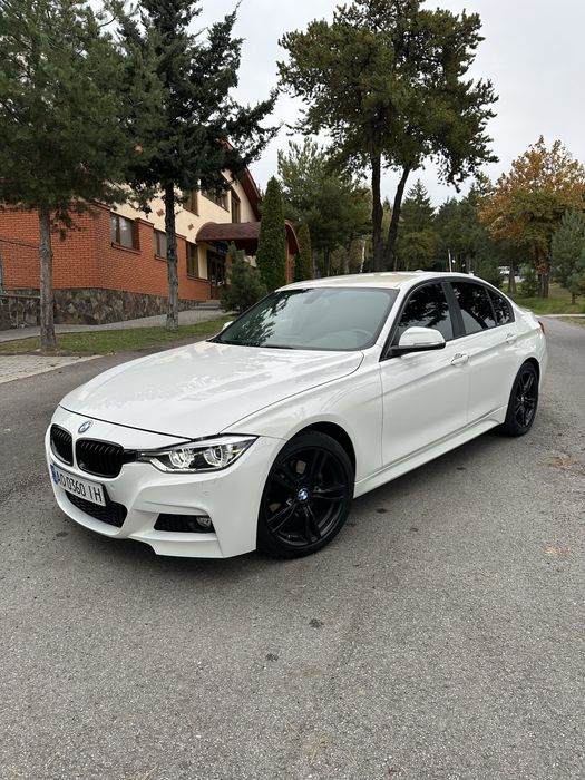 2017 BMW 320i M-sport