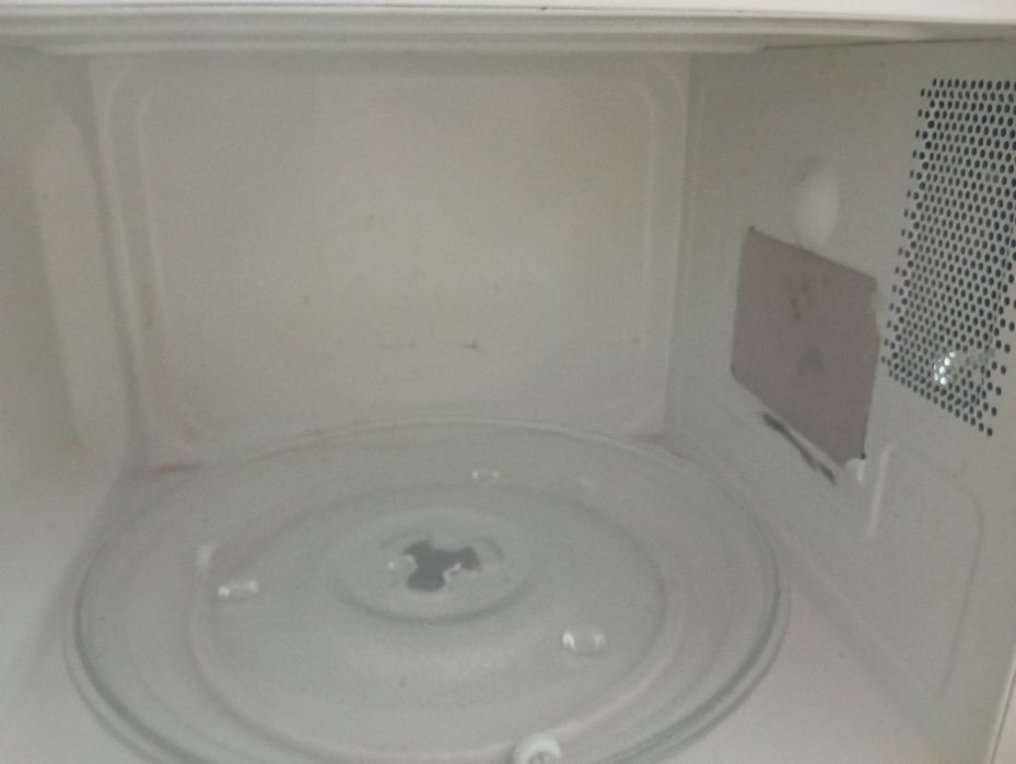 Продам мікрохвильовку