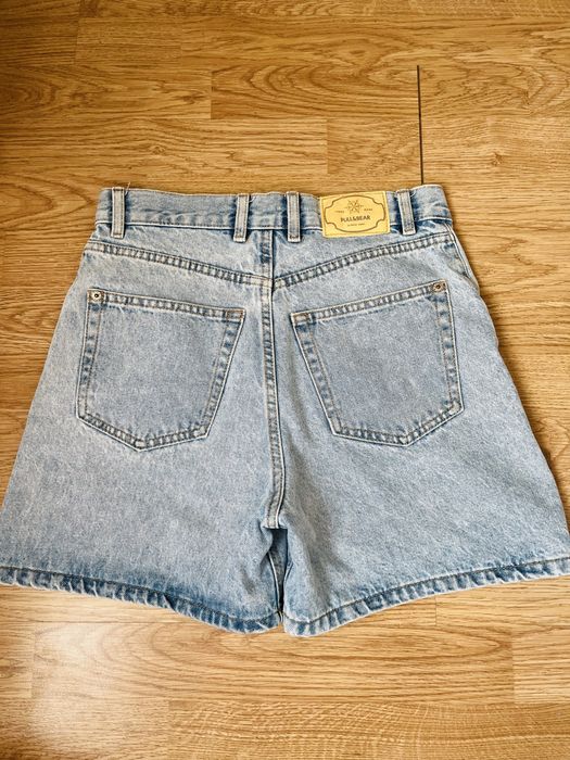 Джинсовые брендовые шорты