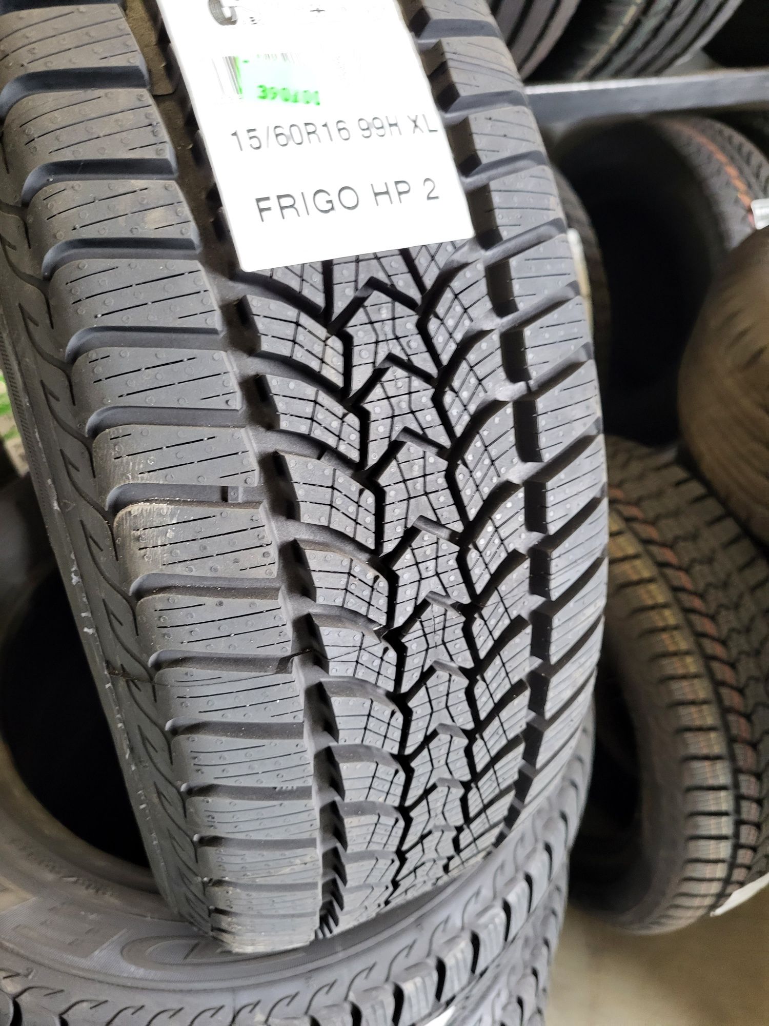 Opony zimowe 215/60R16 99H XL Dębica Frigo HP2 MONTAŻ!