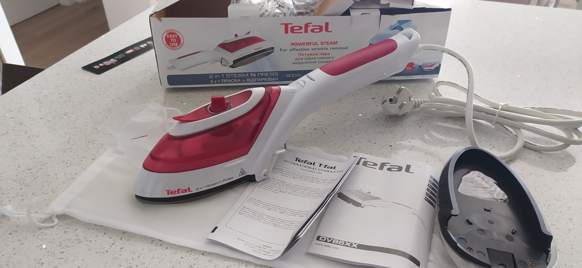 Ferro vapor vertical Tefal