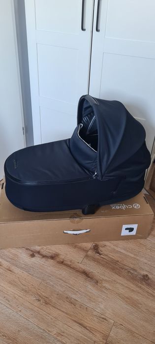 Gondola Cybex Priam 2.0 Premium Black + folia + przescieradlo poofi