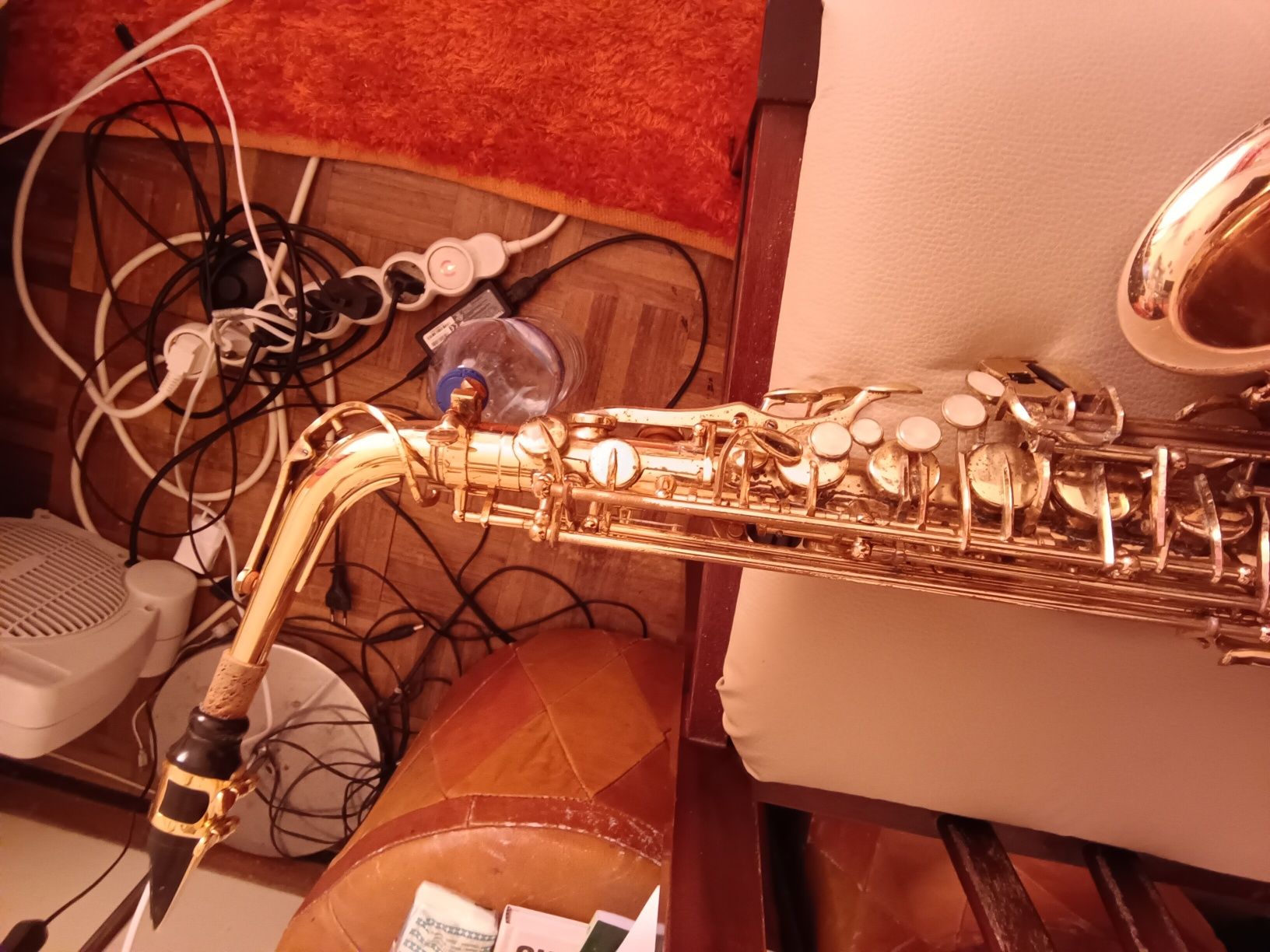 Saxofone alto J. Michael