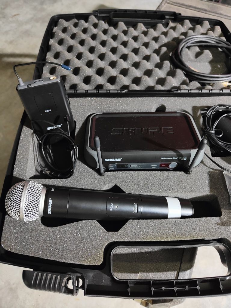 Microfone Shure PGX. Lapela + mão num pack unico