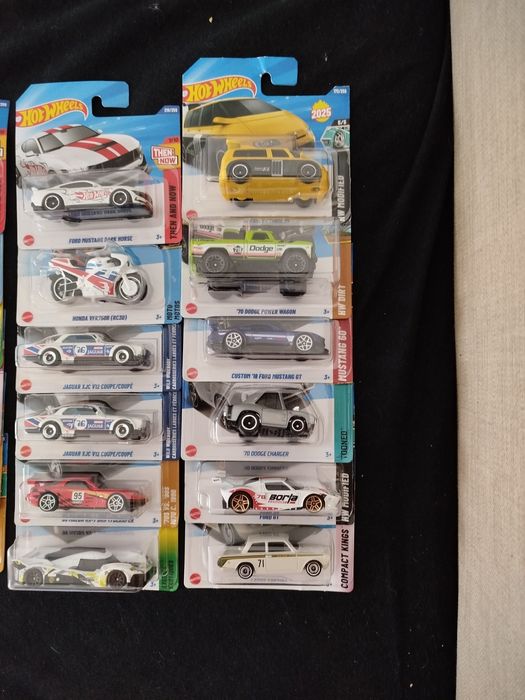 Hot Wheels - Vários