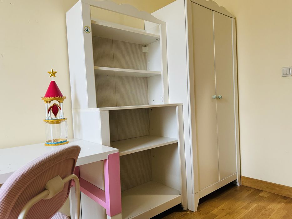 Ikea szafa biała do pokoju dziecka scandi gratis stolik