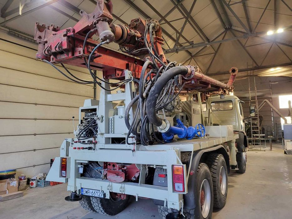 Wiertnica WIRTH , model: B1A/B2A, rok 1991, na samochodzie