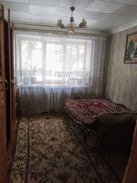 Кімната в гуртожитку з власною душевою кабіною(Зарічанська)*REX