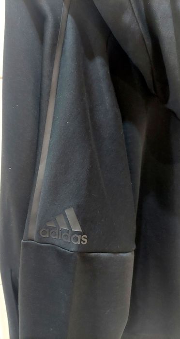 Casaco adidas preto