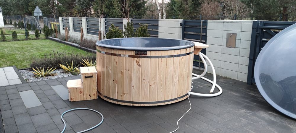 Balia ogrodowa jacuzzi hottube bania ruska hydromasaż airmasaż