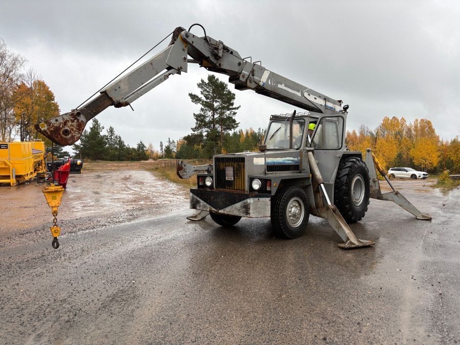 Sprzedam dzwig Volvo